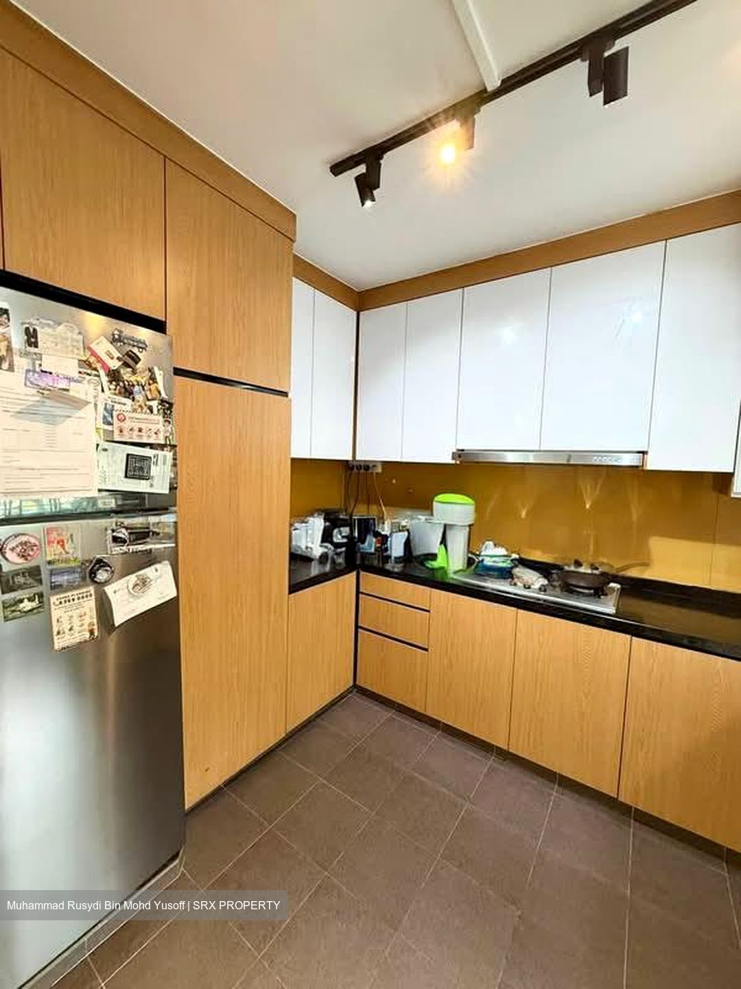Blk 558 Jurong West Street 42 (Jurong West), HDB Executive #557143171